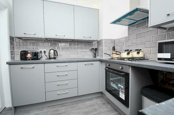 4 Bedroom Terraced House To Rent In St. Ignatius Square, Preston, Lancashire, PR1