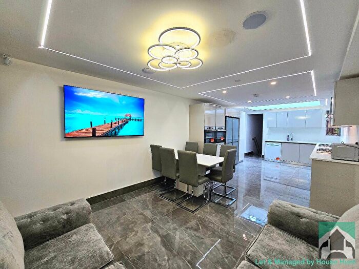 7 Bedroom Terraced House To Rent In Rookery Road, Birmingham, B29