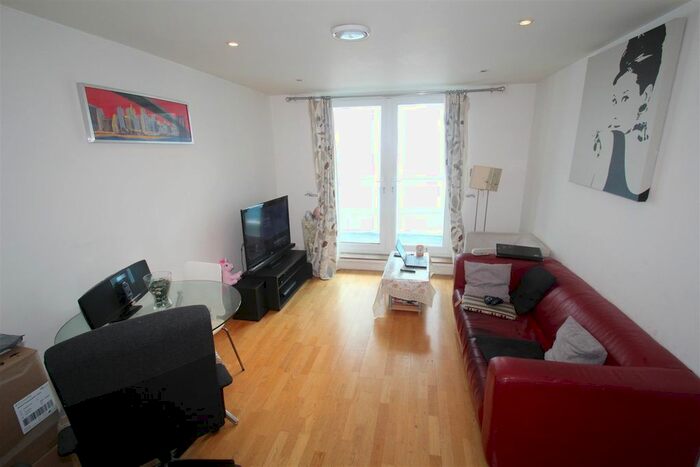 2 Bedroom Flat To Rent In Lyon Road, Harrow-On-The-Hill, Harrow, HA1