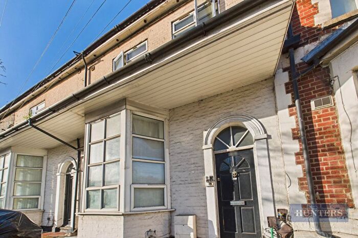 Studio To Rent In Northam Road, Southampton, SO14