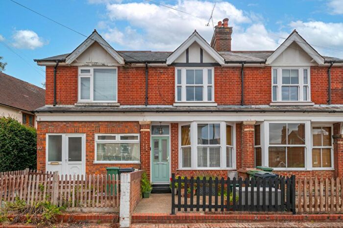 2 Bedroom Terraced House For Sale In Somerset Road, Redhill, RH1