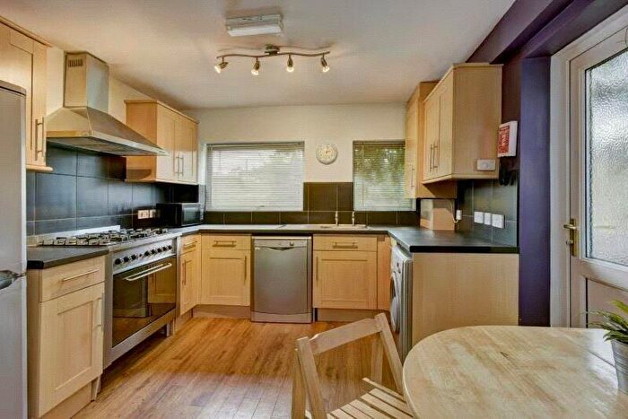 5 Bedroom House To Rent In King Edward Street, Devon, EX4