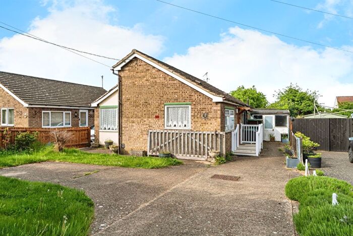 2 Bedroom Detached Bungalow For Sale In Sutton Road, Mepal, Ely, CB6