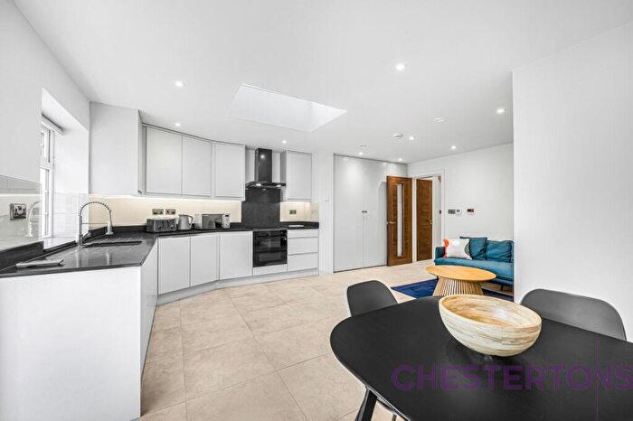 4 Bedroom House To Rent In Hesperus Crescent, Cubitt Town, E14
