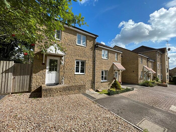3 Bedroom End Terrace House For Sale In Highwood Drive, Nailsworth, Stroud, GL6