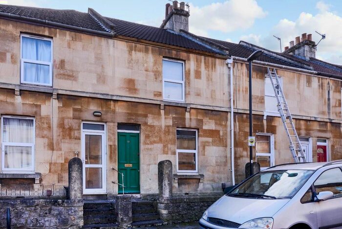 4 Bedroom Property To Rent In Landseer Road, Twerton, Bath, BA2