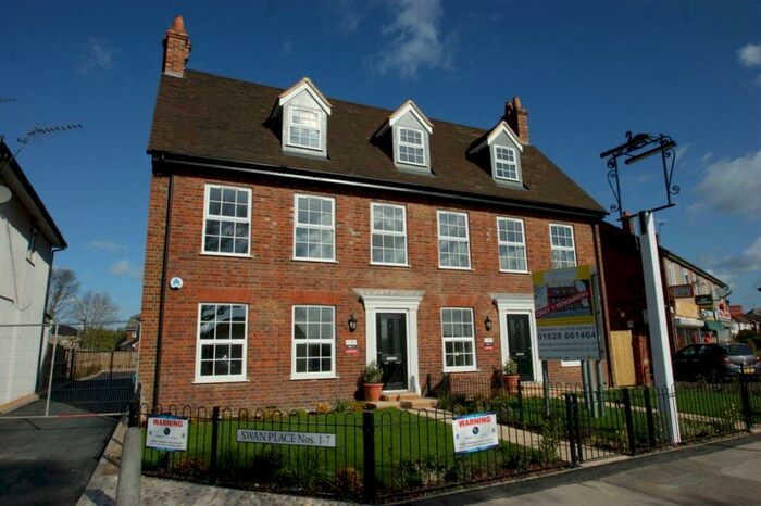 1 Bedroom Flat To Rent In Swan Place, Cippenham, SL1