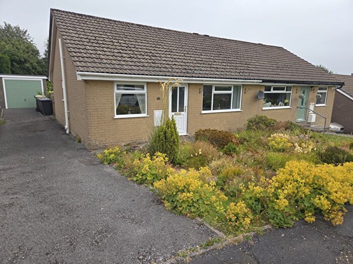 2 Bedroom Bungalow To Rent In Anncroft Road, Buxton, SK17