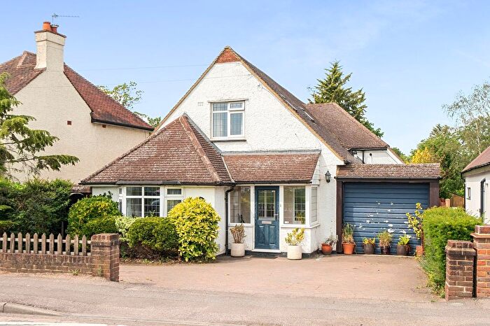 4 Bedroom Detached House For Sale In Christ Church Road, Epsom, KT19