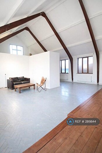 2 Bedroom Detached House To Rent In Former Church Building, Dover, CT17