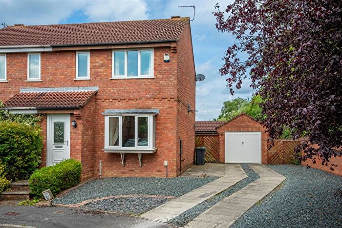 3 Bedroom Semi-Detached House To Rent In Blakeley Grove, Clifton Moor, York, YO30