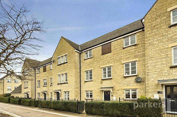 3 Bedroom Terraced House To Rent In Cedar Drive, Witney, Oxfordshire, OX28