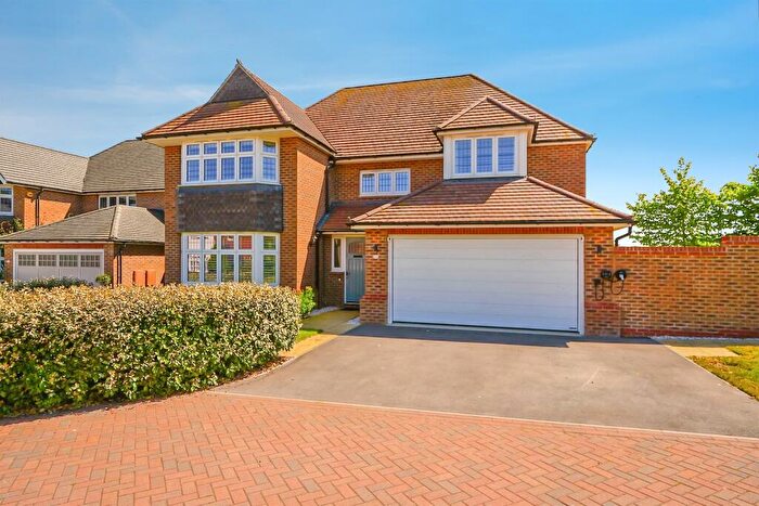 4 Bedroom Detached House For Sale In Grandy Crescent, Milton, Abingdon, OX13