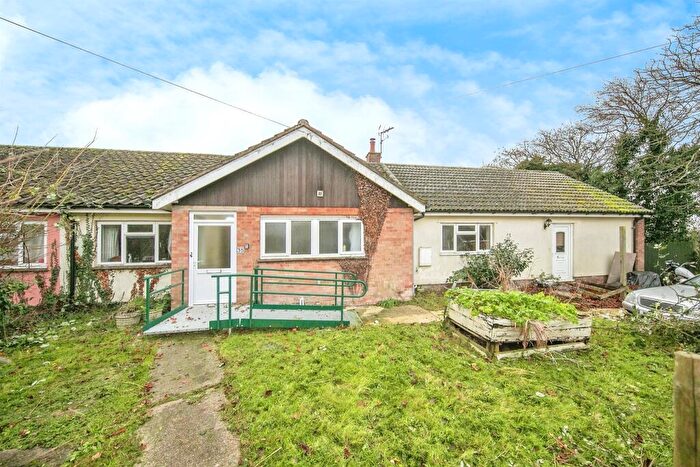 4 Bedroom Semi-Detached Bungalow For Sale In Mill Lane, Campsea Ashe, Woodbridge, IP13