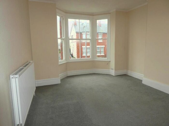 1 Bedroom Flat To Rent In Rhiw Road, Colwyn Bay, LL29