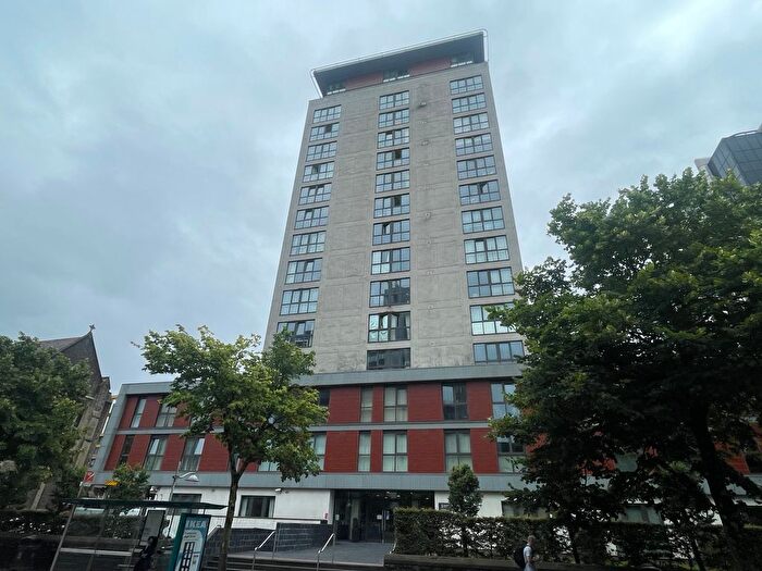 1 Bedroom Flat For Sale In Admiral House, Newport Road, Cardiff, South Wales, CF24