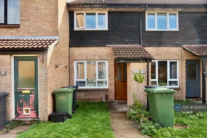 2 Bedroom Terraced House To Rent In Gatcombe, Netley Abbey, Southampton, SO31