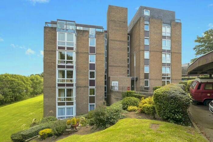 2 Bedroom Flat To Rent In Fair A Far, Cramond, Edinburgh, EH4