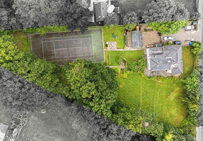 5 Bedroom Detached House For Sale In Copthorne Common, Copthorne, RH10