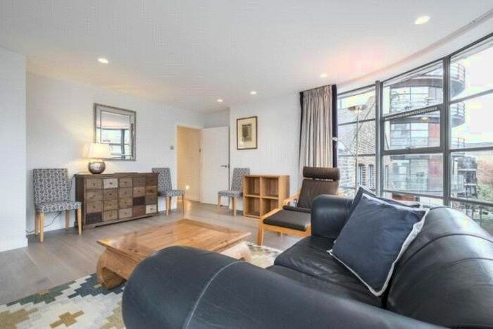 2 Bedroom Flat To Rent In New Wharf Road, London, N1