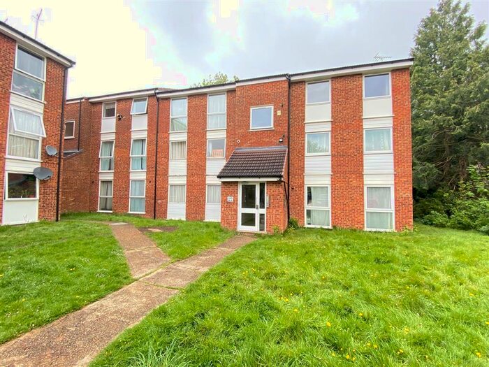 2 Bedroom Apartment To Rent In Arkley Road, Hemel Hempstead, HP2