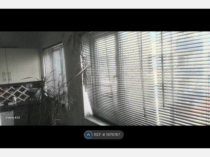 1 Bedroom Flat To Rent In Newtown, Chester, CH1