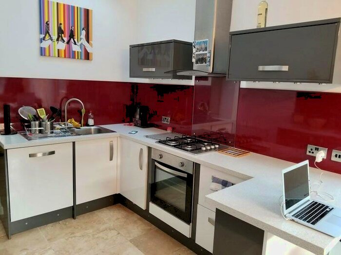 1 Bedroom Apartment To Rent In Kings Road, Cardiff, CF11