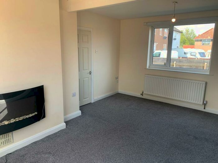 3 Bedroom House To Rent In Hardwick Street, Langwith, Mansfield, NG20