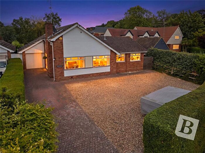 4 Bedroom Bungalow For Sale In Church Road, West Hanningfield, Chelmsford, Essex, CM2