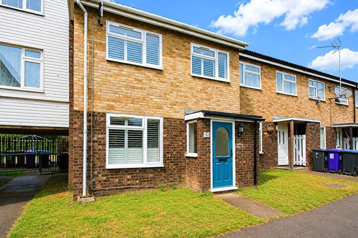 3 Bedroom Terraced House For Sale In Maylin Close, Hitchin, SG4