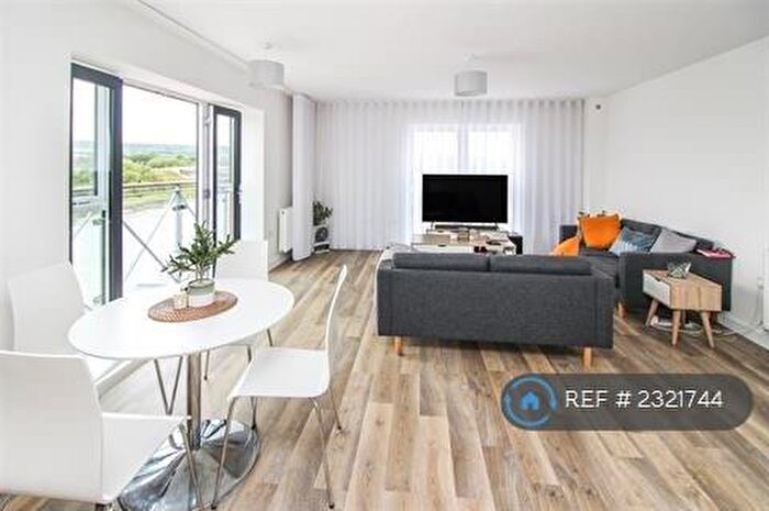 2 Bedroom Flat To Rent In Cubitt House, Wouldham, Rochester, ME1