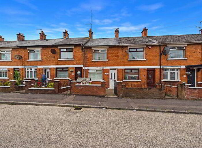 3 Bedroom Terrace House For Sale In Beechmount Crescent, Belfast, BT12