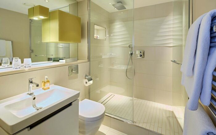 1 Bedroom Flat To Rent In Lower Thames Street, London, EC3R