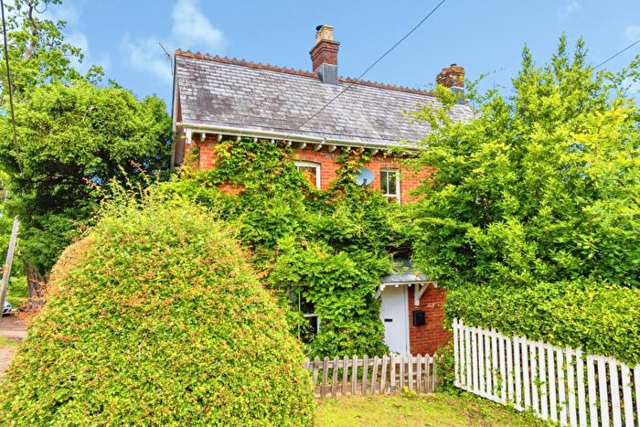 4 Bedroom Detached House For Sale In Emery Down, Lyndhurst, Hampshire, SO43