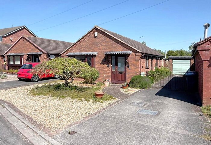 3 Bedroom Detached Bungalow For Sale In Holly Close, Bingham, Nottingham, NG13