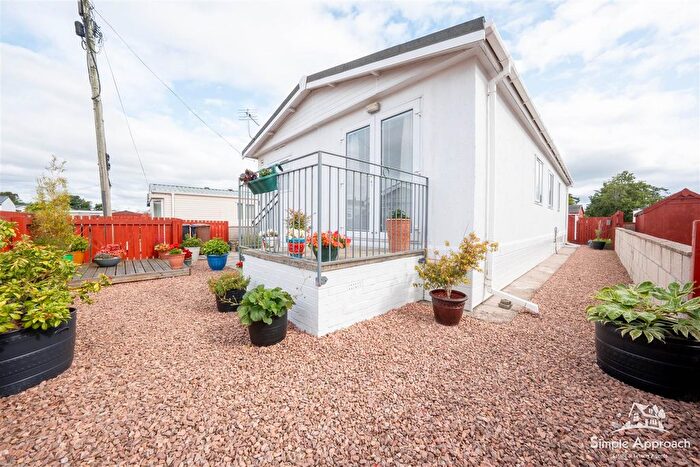 3 Bedroom Property For Sale In Poplar Road, Clayton Caravan Park, St. Andrews, KY16
