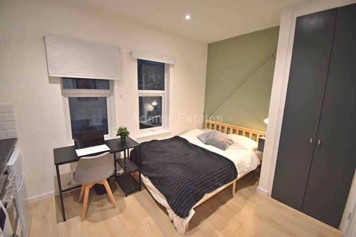 1 Bedroom Studio To Rent In Studio, Radstock Road, Reading, RG1