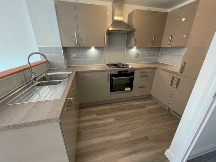 5 Bedroom House To Rent In Stratford House Road, Birmingham, B5