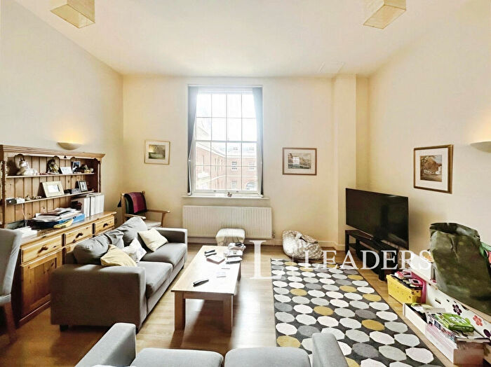 2 Bedroom Apartment To Rent In The Vulcan, Gunwharf Quays, PO1