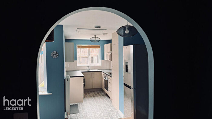 2 Bedroom Terraced House To Rent In Percy Road, Leicester, LE2