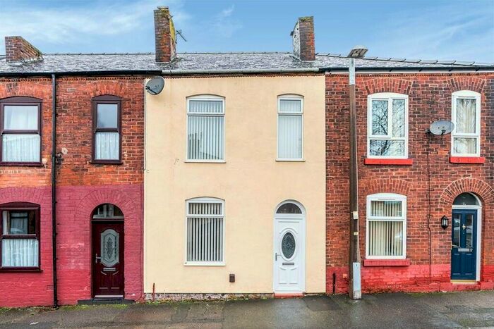 2 Bedroom Terraced House To Rent In Carlisle Street, Pendlebury, Swinton, Manchester, M27