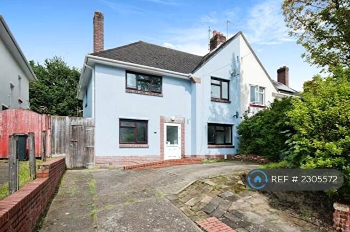 4 Bedroom Semi-Detached House To Rent In Arne Avenue, Poole, BH12
