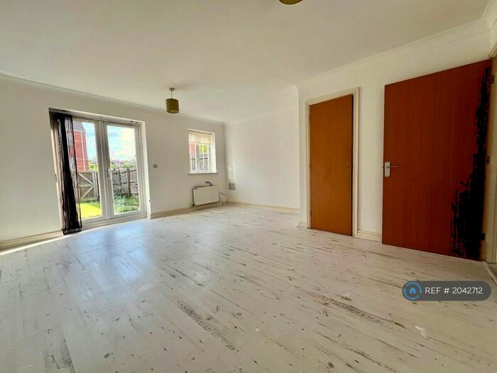 3 Bedroom Terraced House To Rent In Kelham Drive, Nottingham, NG5