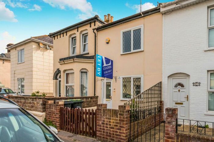 2 Bedroom Terraced House To Rent In Alver Road, Gosport, PO12