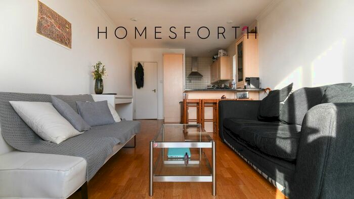 3 Bedroom Flat To Rent In Bathurst Gardens, Kensal Rise, NW10