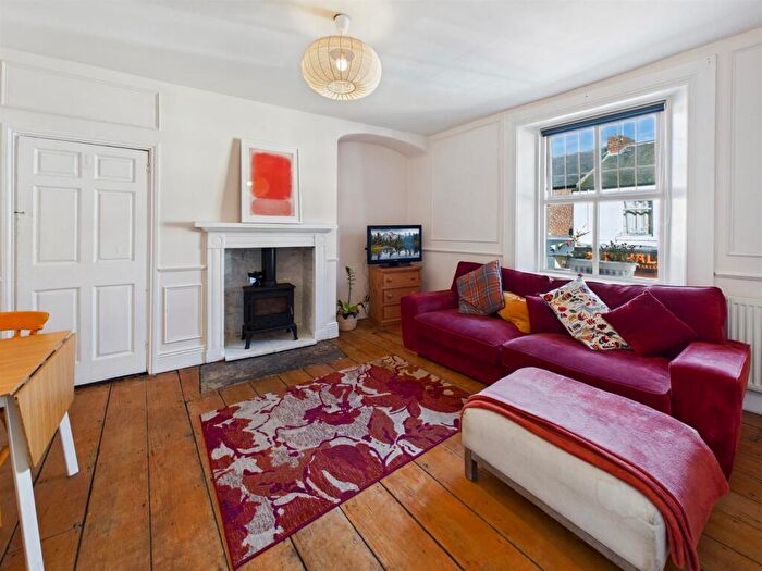 1 Bedroom Apartment For Sale In Nile Street, North Shields, NE29