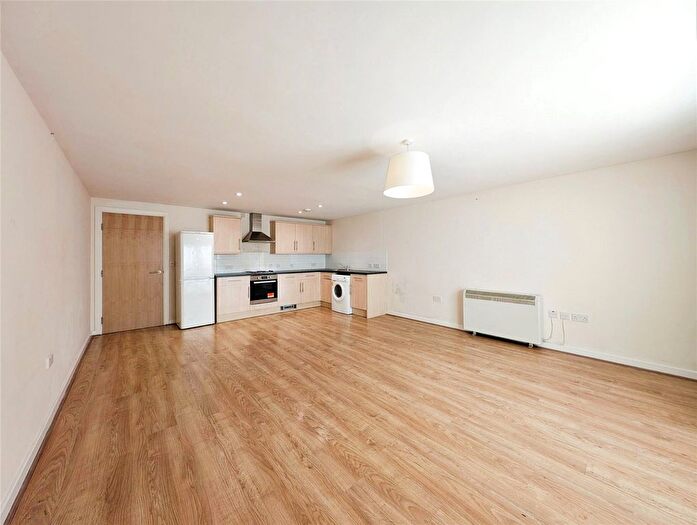 2 Bedroom Flat For Sale In Ouseburn Wharf, St. Lawrence Road, Newcastle Upon Tyne, Tyne And Wear, NE6