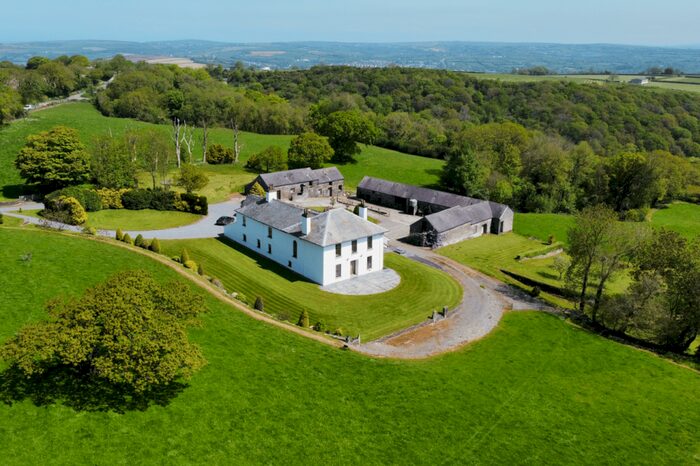 7 Bedroom Detached House For Sale In Pantygrwndy, Cardigan, SA43