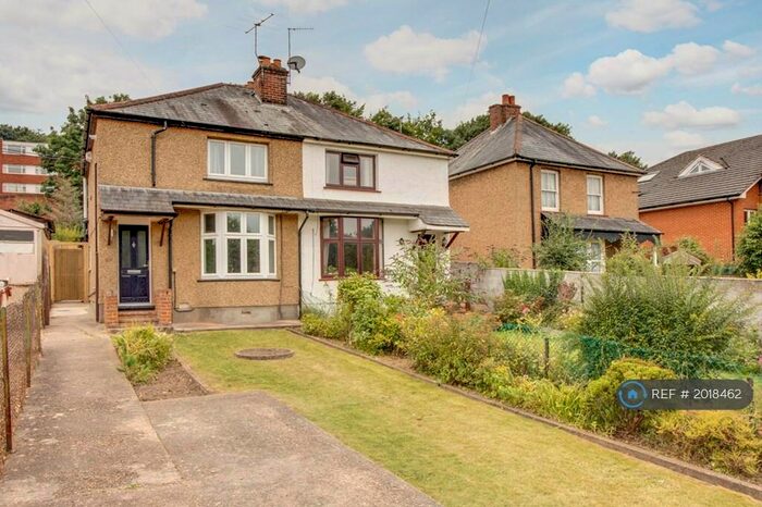 3 Bedroom Semi-Detached House To Rent In Micklefield Road, High Wycombe, HP13