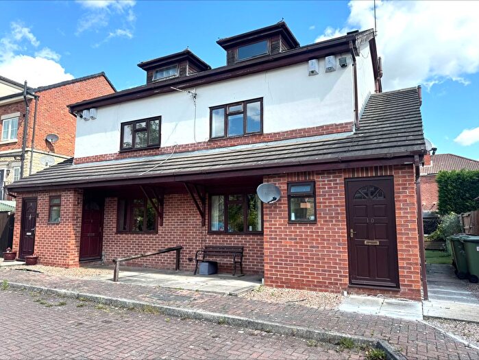 2 Bedroom Maisonette To Rent In Meadowfield Rise, Stanley, Wakefield, WF3